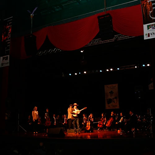 Mazinho Quevedo e Orquestra
